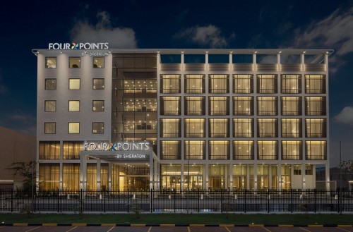 Four Points by Sheraton Airport Hotel